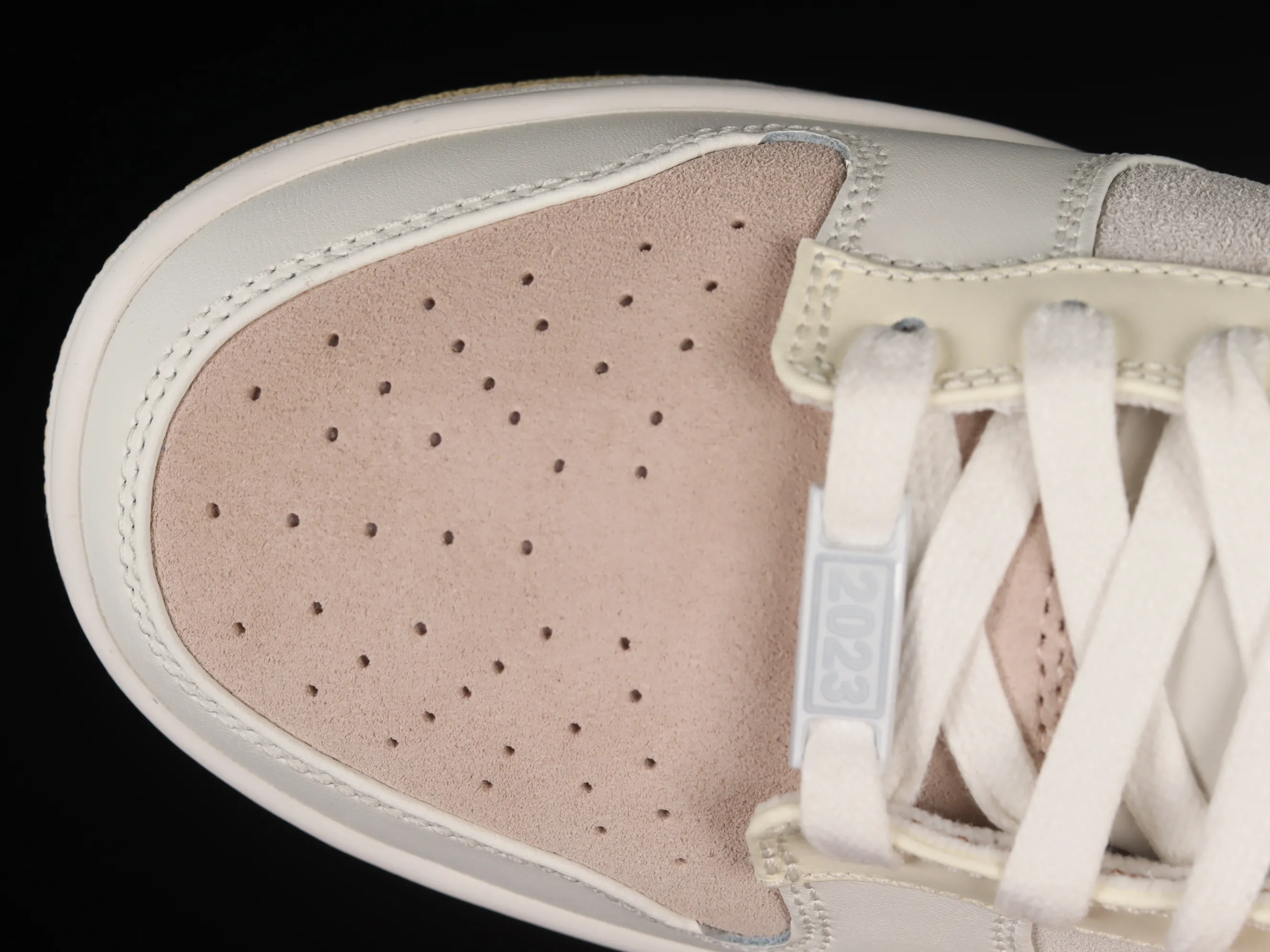 All categories Nk SB Dunk series Nk SB Dunk Low low-top sneakers M version pure original Nk Dunk Low "Year of the Rabbit" Year of the Rabbit Sui Rabbit theme SB low-top sports and leisure sneakers FD4203-211